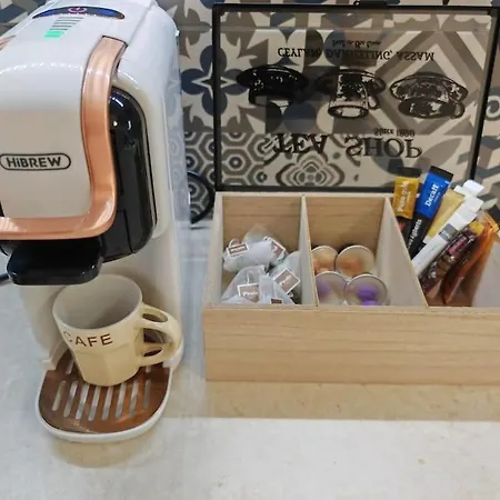 Leo's & Xerxes' Place In The Heart Of Rhodes * Rhodes City