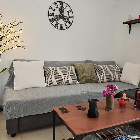 Leo's & Xerxes' Place In The Heart Of Rhodes *